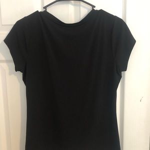 Worthington black cap sleeved blouse